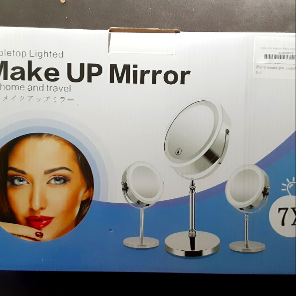 7x illuminatnating light up charging makeup mirror